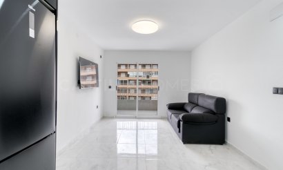 Resale - Apartment / flat - Orihuela Costa - Punta Prima