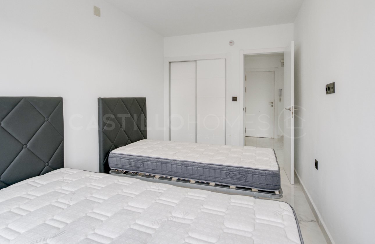Resale - Apartment / flat - Orihuela Costa - Punta Prima