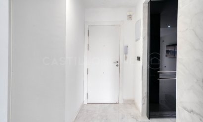 Resale - Apartment / flat - Orihuela Costa - Punta Prima