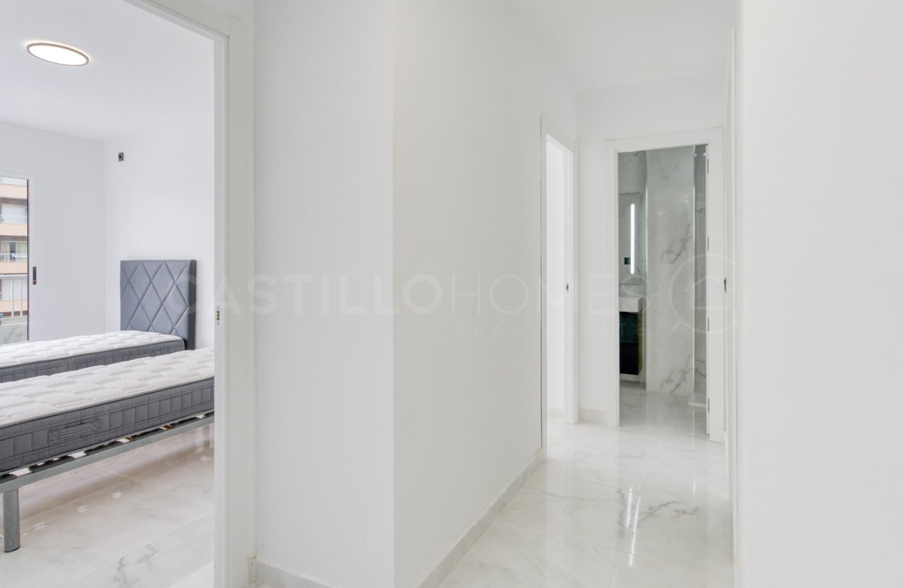 Resale - Apartment / flat - Orihuela Costa - Punta Prima