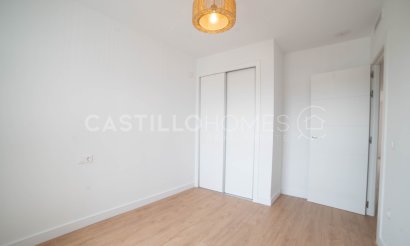 Resale - Apartment / flat - Orihuela Costa - Villamartín