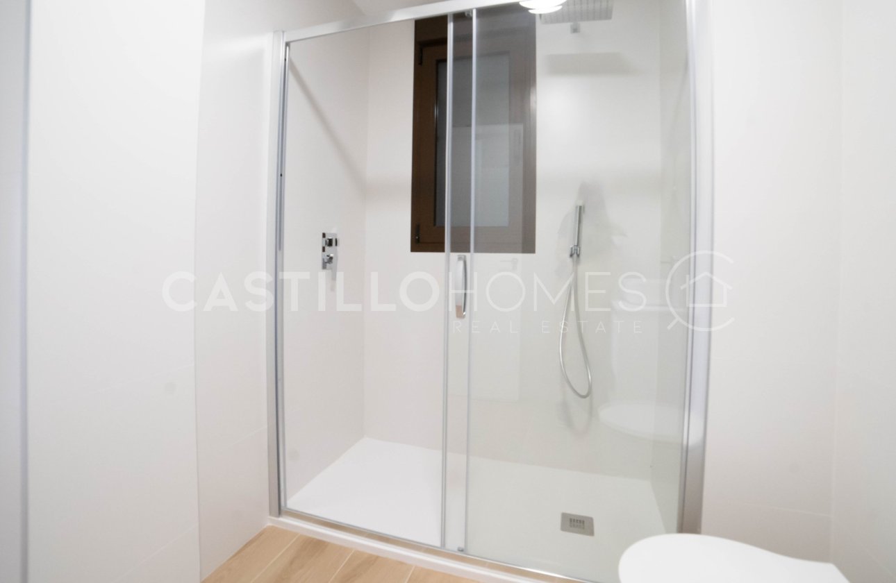 Resale - Apartment / flat - Orihuela Costa - Villamartín