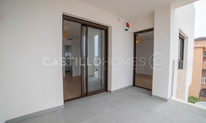 Resale - Apartment / flat - Orihuela Costa - Villamartín