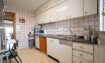 Resale - Apartment / flat - Torrevieja - Playa del Cura
