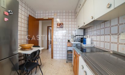 Resale - Apartment / flat - Torrevieja - Playa del Cura