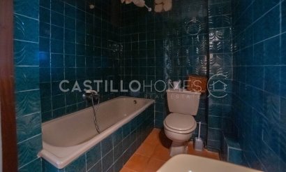 Resale - Apartment / flat - Torrevieja - Playa del Cura