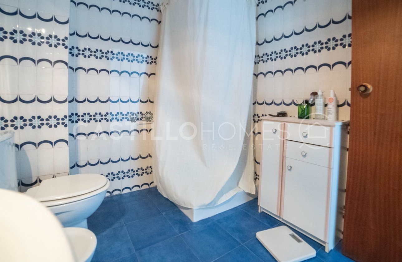Resale - Apartment / flat - Torrevieja - Playa del Cura