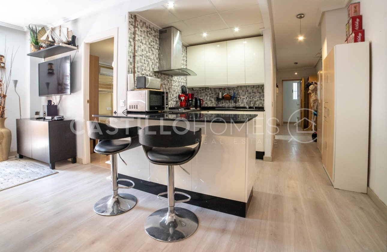 Revente - Appartement - Torrevieja - Centro