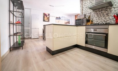 Revente - Appartement - Torrevieja - Centro