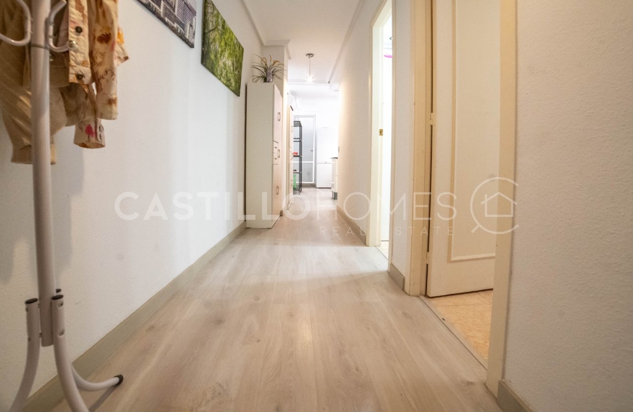 Revente - Appartement - Torrevieja - Centro