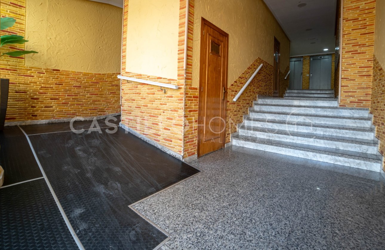 Revente - Appartement - Torrevieja - Centro