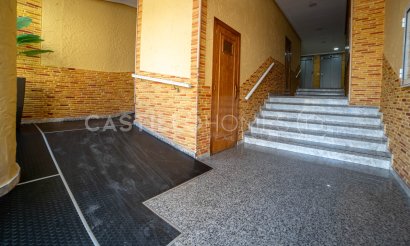 Revente - Appartement - Torrevieja - Centro