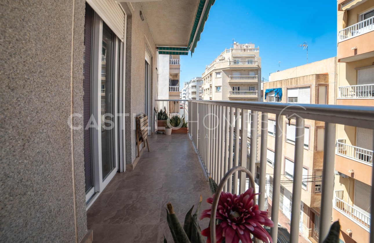 Revente - Appartement - Torrevieja - Centro