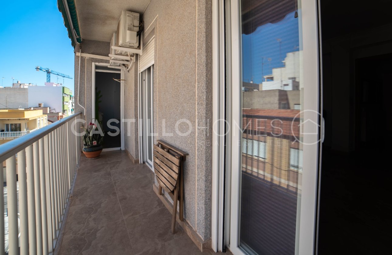 Revente - Appartement - Torrevieja - Centro