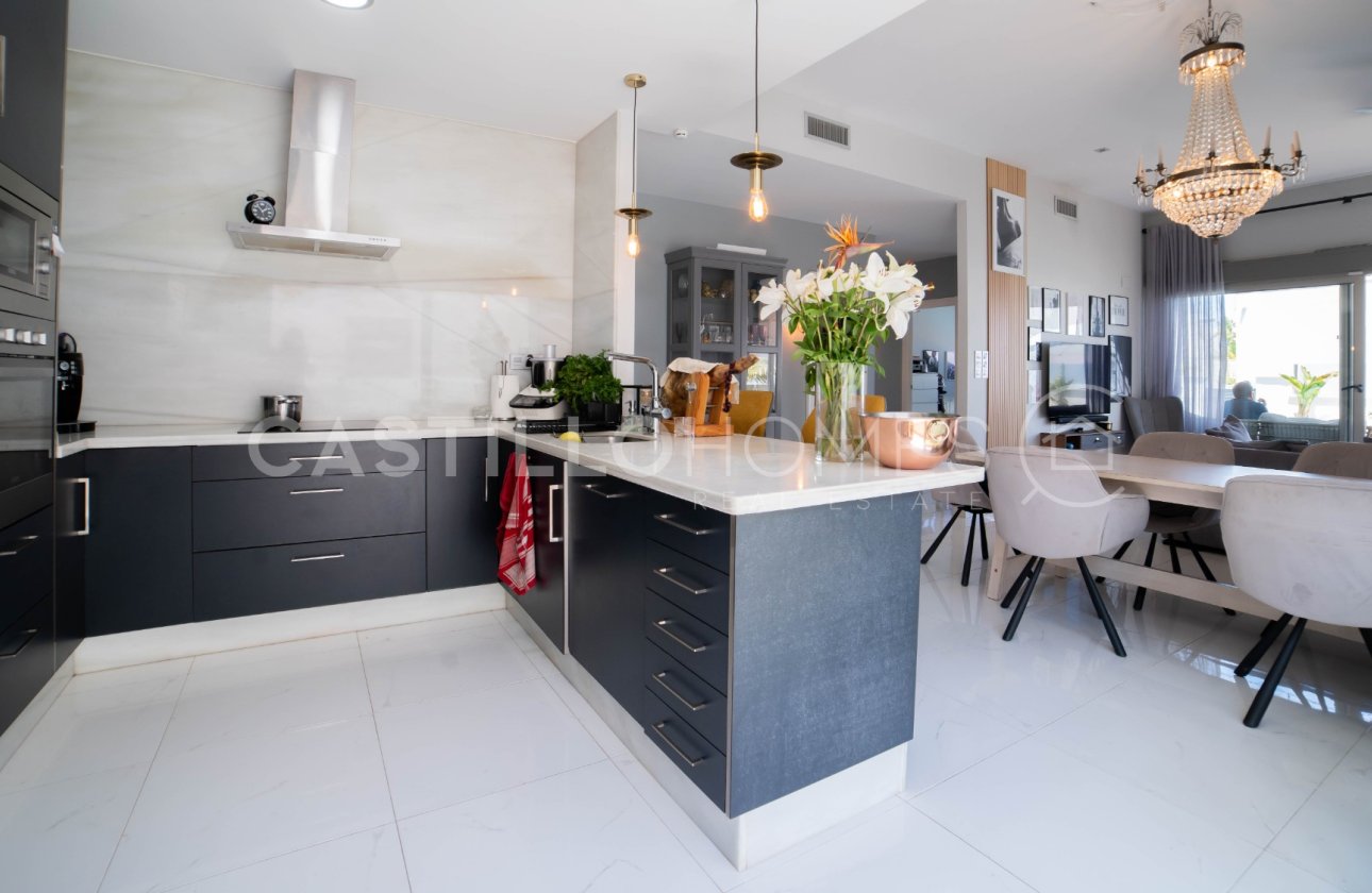 Revente - Villa - Orihuela Costa - Villamartín