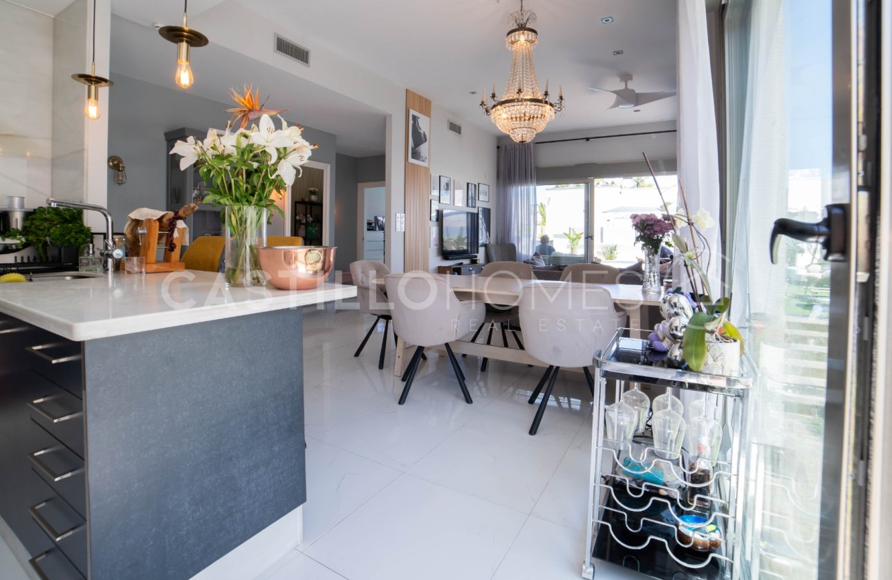 Revente - Villa - Orihuela Costa - Villamartín