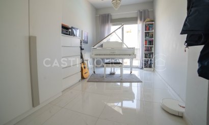 Revente - Villa - Orihuela Costa - Villamartín