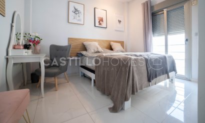 Revente - Villa - Orihuela Costa - Villamartín