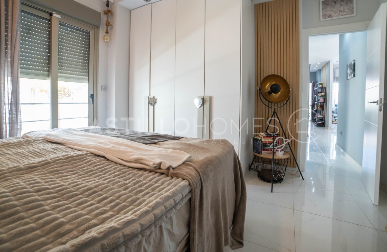 Revente - Villa - Orihuela Costa - Villamartín