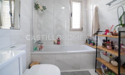 Revente - Villa - Orihuela Costa - Villamartín