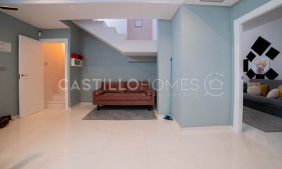 Revente - Villa - Orihuela Costa - Villamartín