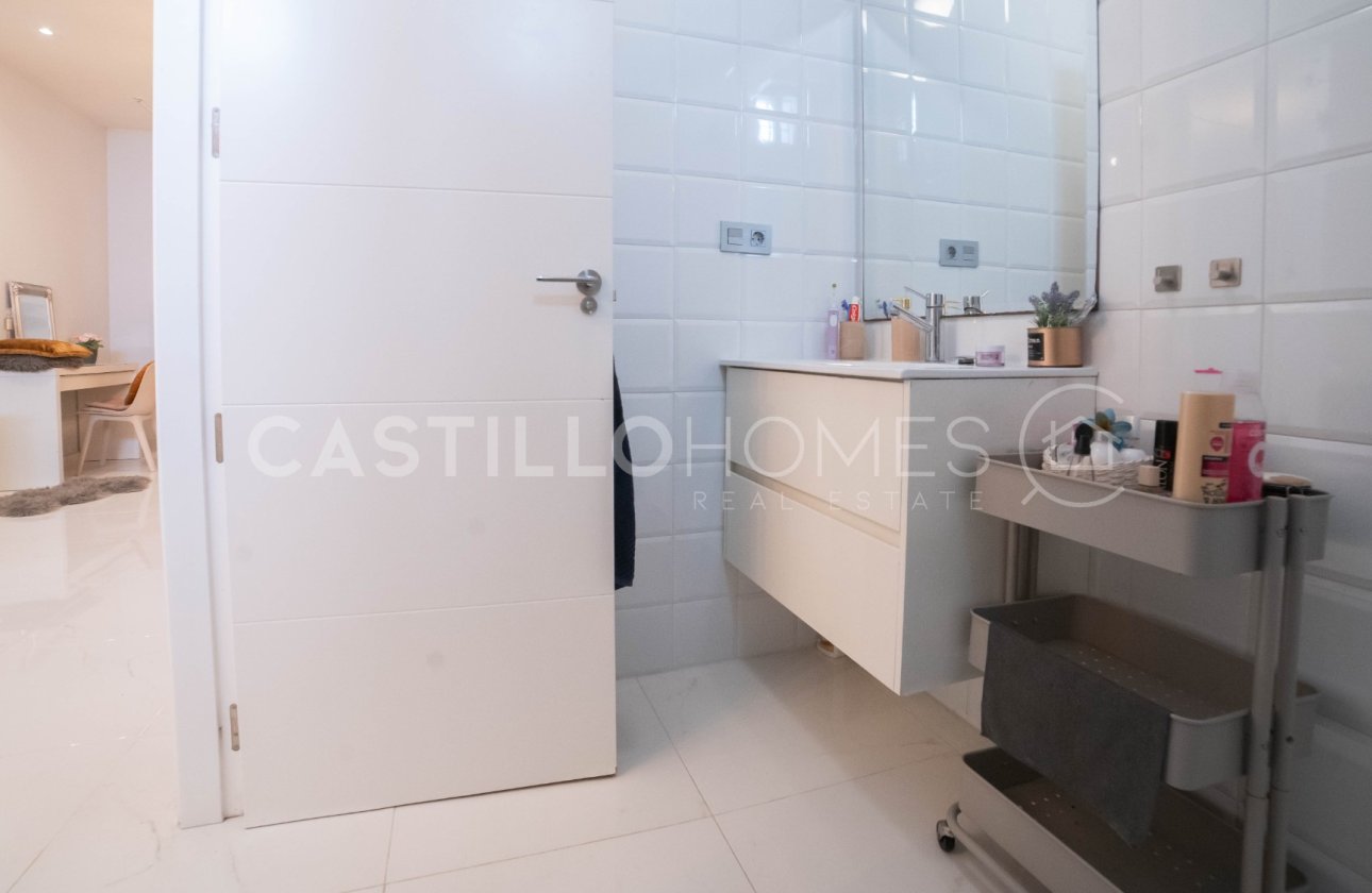 Revente - Villa - Orihuela Costa - Villamartín