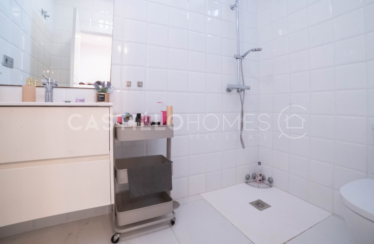 Revente - Villa - Orihuela Costa - Villamartín