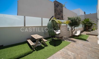 Revente - Villa - Orihuela Costa - Villamartín