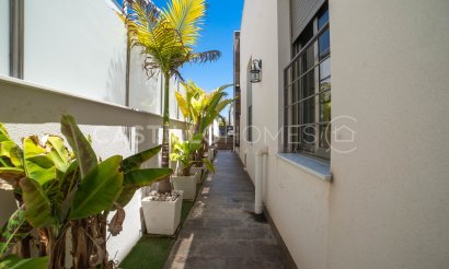 Revente - Villa - Orihuela Costa - Villamartín