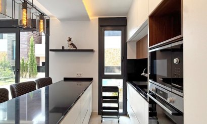 Resale - Villa - Orihuela Costa - Lomas de Cabo Roig