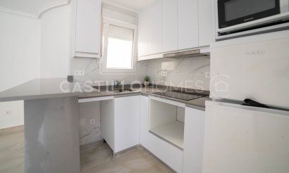 Resale - Apartment / flat - Torrevieja - Centro