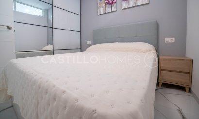 Reventa - Apartamento / piso - Torrevieja - Playa del Cura