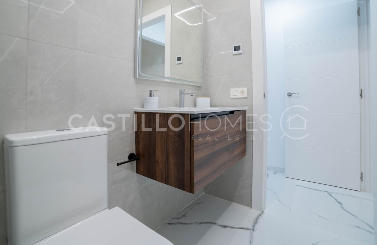 Reventa - Apartamento / piso - Torrevieja - Playa del Cura