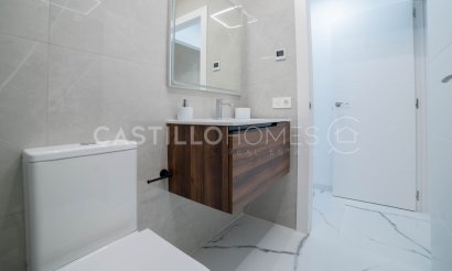 Reventa - Apartamento / piso - Torrevieja - Playa del Cura
