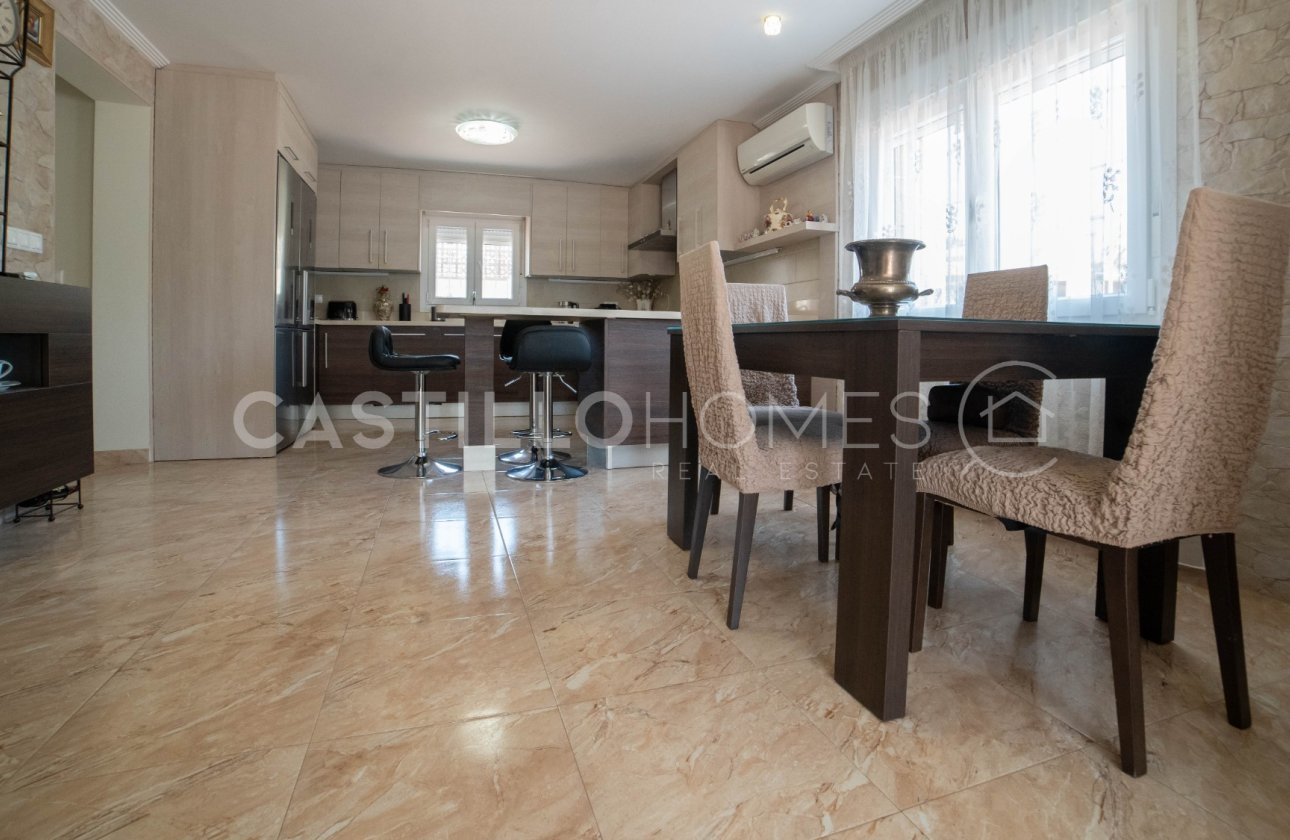 Revente - Villa - Torrevieja - Los Balcones