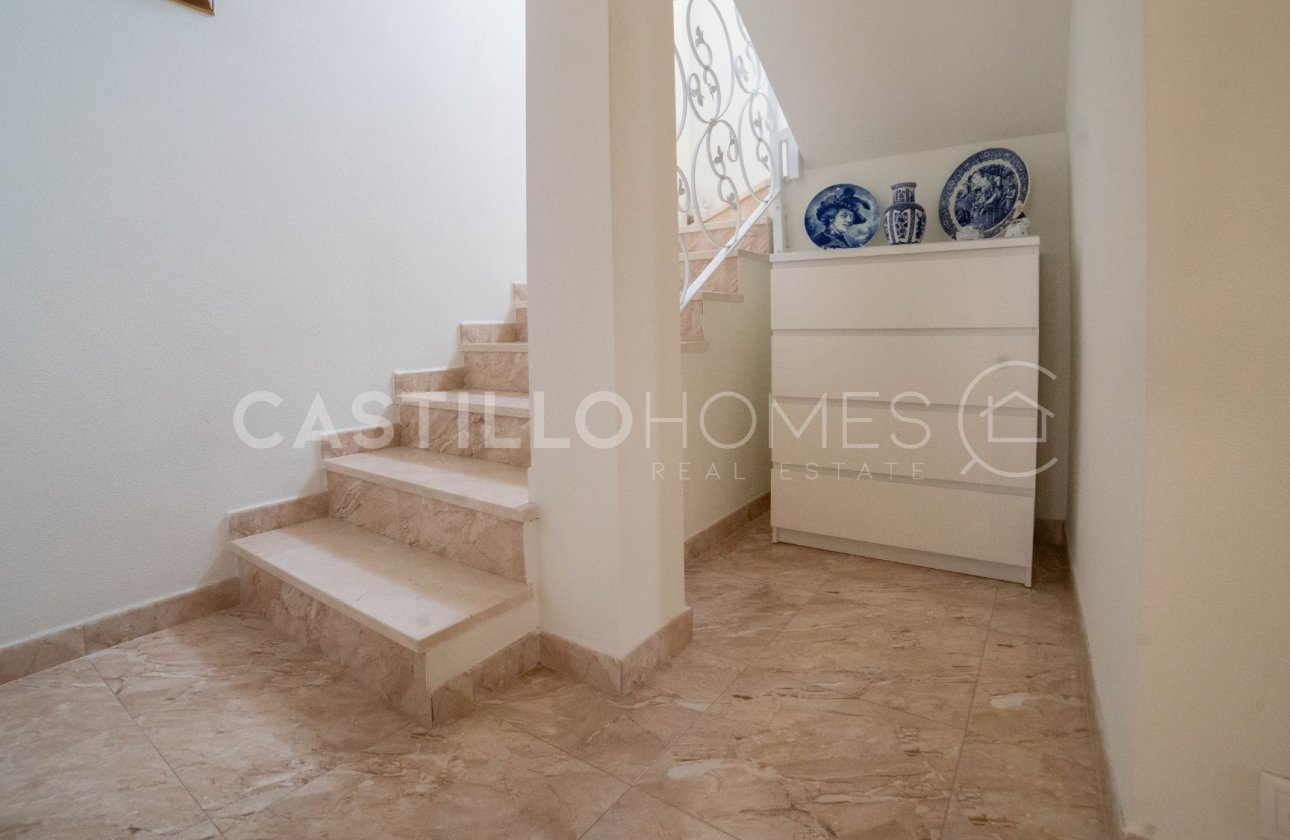 Revente - Villa - Torrevieja - Los Balcones
