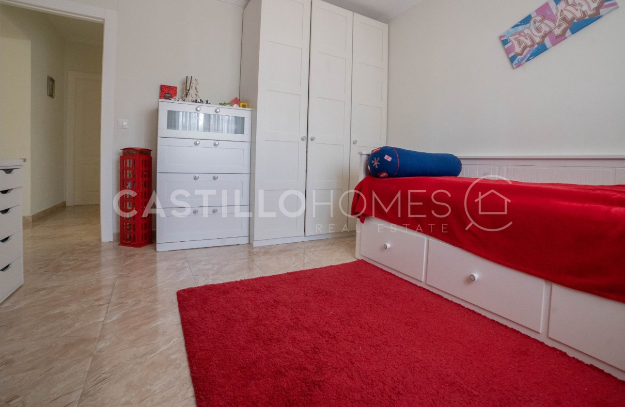 Revente - Villa - Torrevieja - Los Balcones