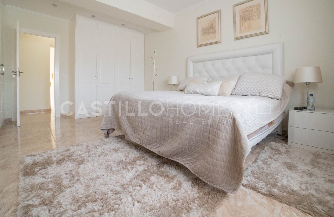 Revente - Villa - Torrevieja - Los Balcones