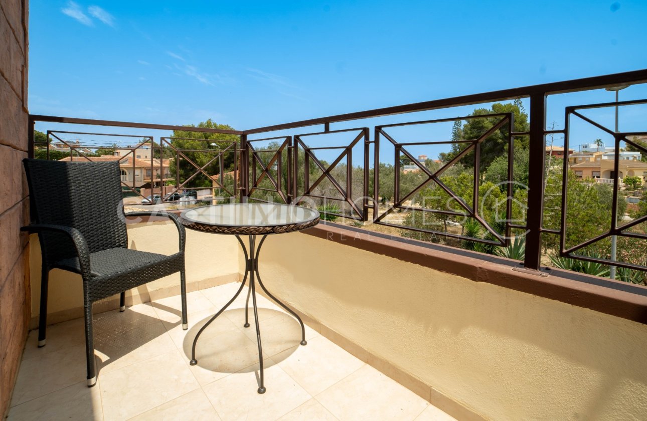Revente - Villa - Torrevieja - Los Balcones