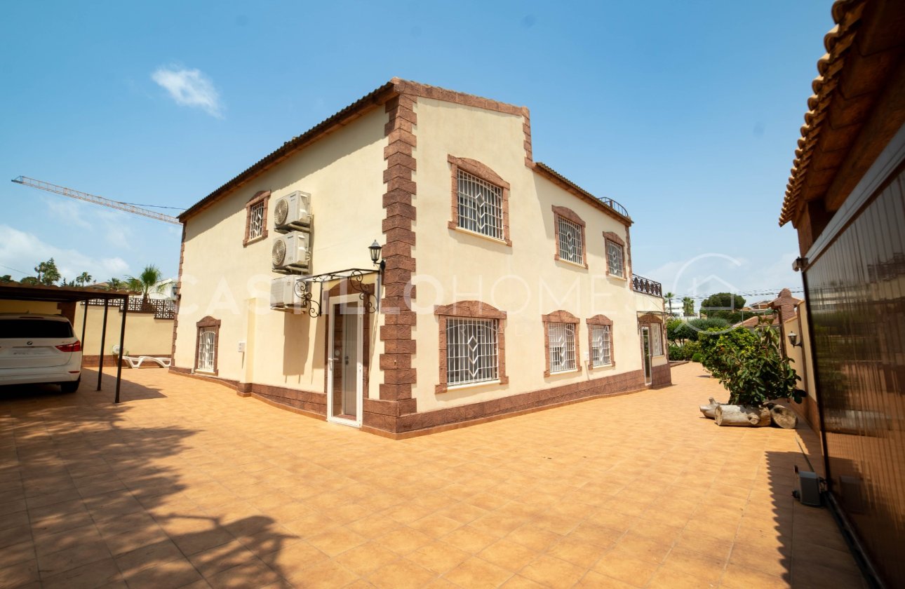 Revente - Villa - Torrevieja - Los Balcones
