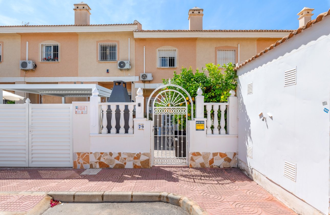 Resale - Townhouse - Ciudad Quesada - Doña pepa