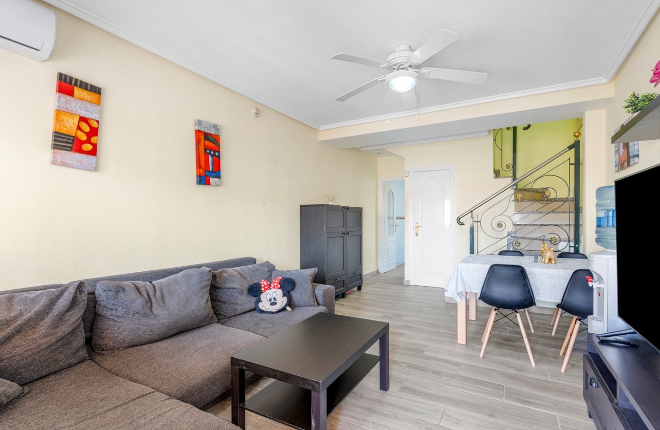 Resale - Townhouse - Ciudad Quesada - Doña pepa