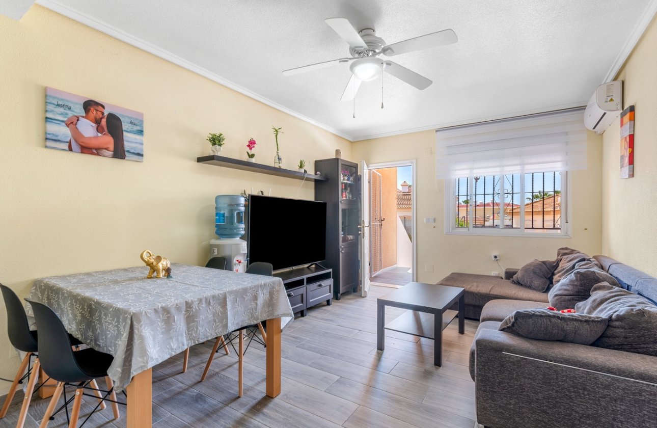 Resale - Townhouse - Ciudad Quesada - Doña pepa