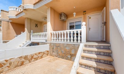 Resale - Townhouse - Ciudad Quesada - Doña pepa
