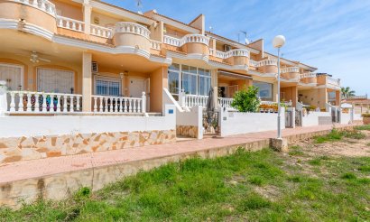Resale - Townhouse - Ciudad Quesada - Doña pepa