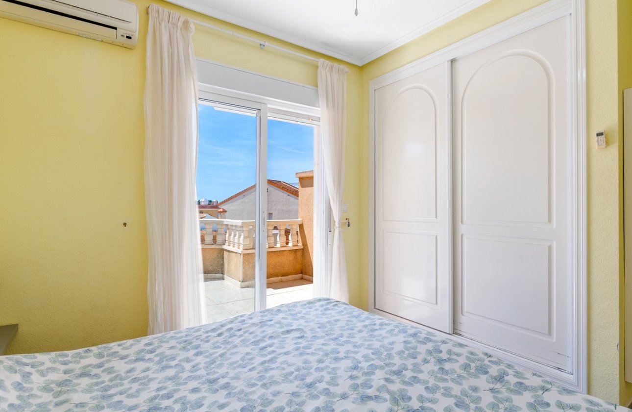 Resale - Townhouse - Ciudad Quesada - Doña pepa