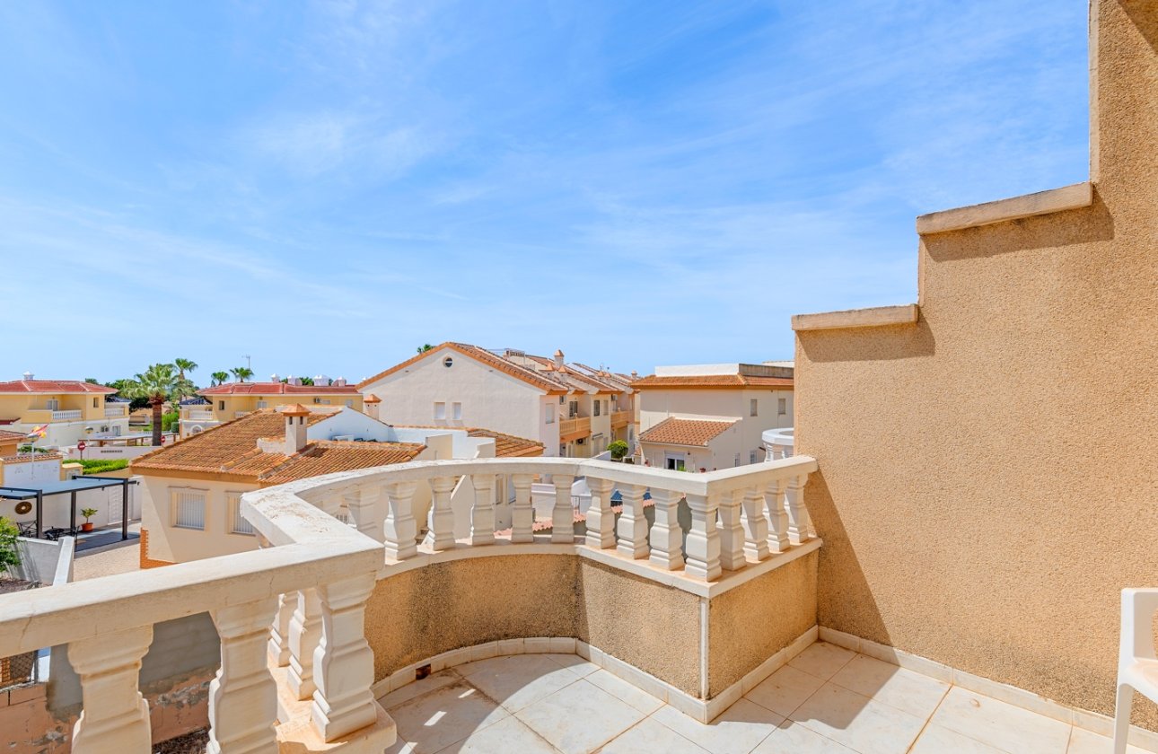 Resale - Townhouse - Ciudad Quesada - Doña pepa