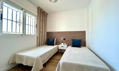 Resale - Townhouse - Orihuela - Urbanización Perla del Mar