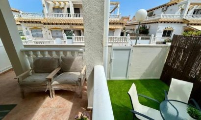 Resale - Townhouse - Orihuela - Urbanización Perla del Mar