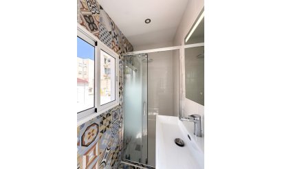 Resale - Apartment / flat - Torrevieja - Torrevieja Centro